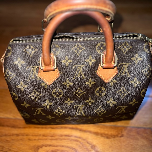 Authentic Louis Vuitton Vintage speedy 25 speedy handbag - Picture 13 of 13